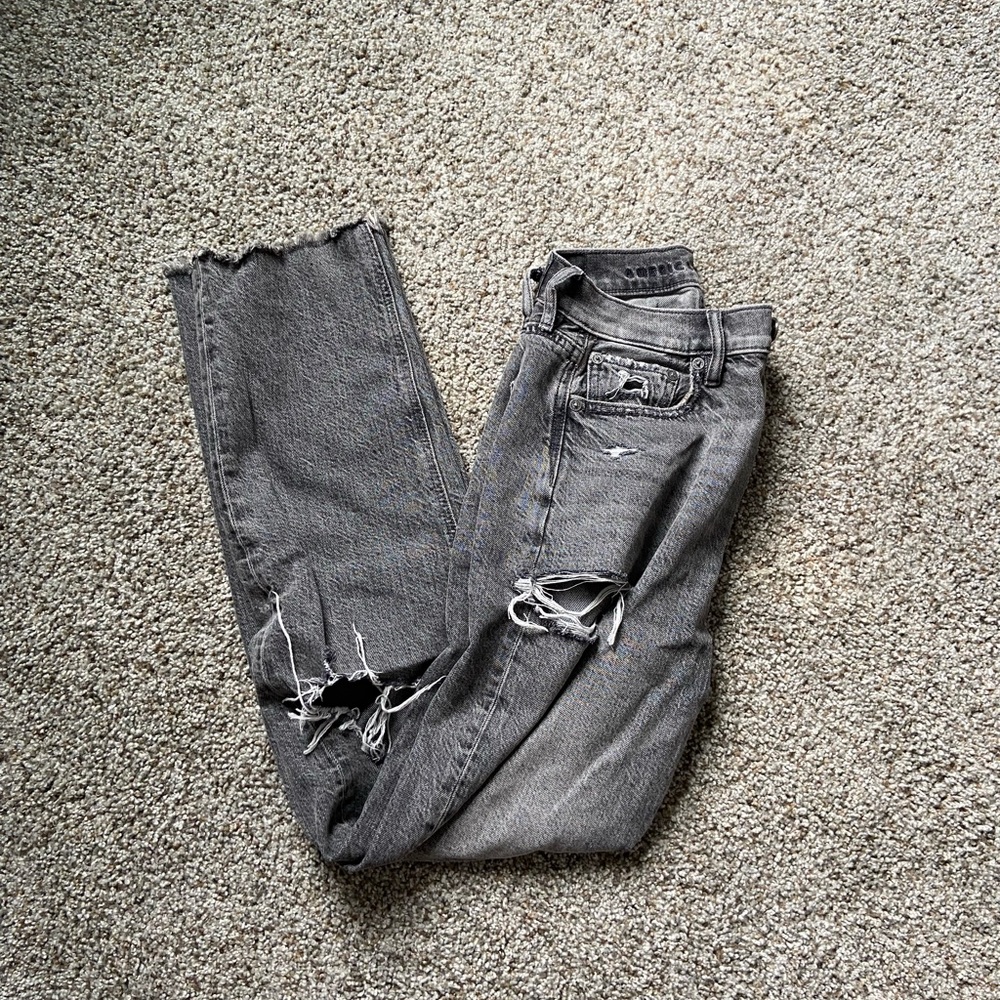 Dark wash American Eagle high rise 90s boyfriend jeans